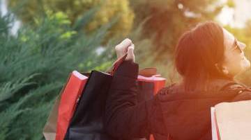 Paquetes de compras realizadas en el. Black Friday 2023