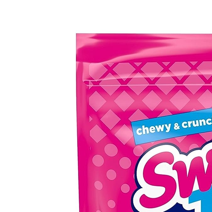 Paquete de caramelos con relleno ácido SweeTARTS