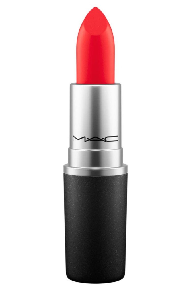 Pintura de labios roja MAC Cosmetics