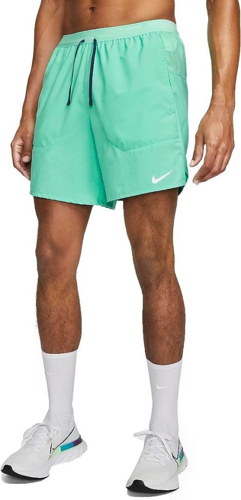 Short deportivo con bolsillos para caballeros Nike