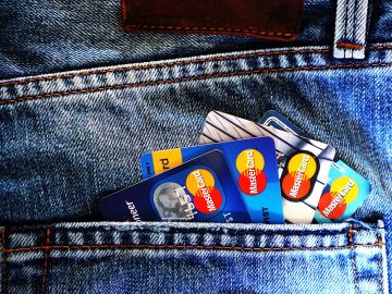 ¿Buscas la tarjeta de crédito perfecta? Explora nuestras recomendaciones para el 2023, con opciones destacadas como Chase Sapphire Preferred y American Express Platinum. Encuentra la tarjeta que se ajusta a tus necesidades y estilo de vida.