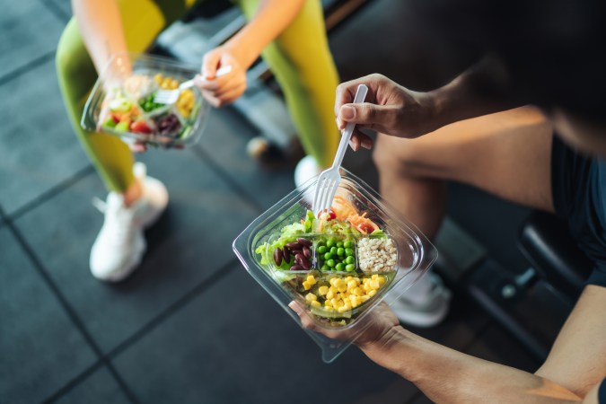 Aprende a planificar tus comidas y a establecer un presupuesto efectivo para tus compras de alimentos en nuestra guía paso a paso.