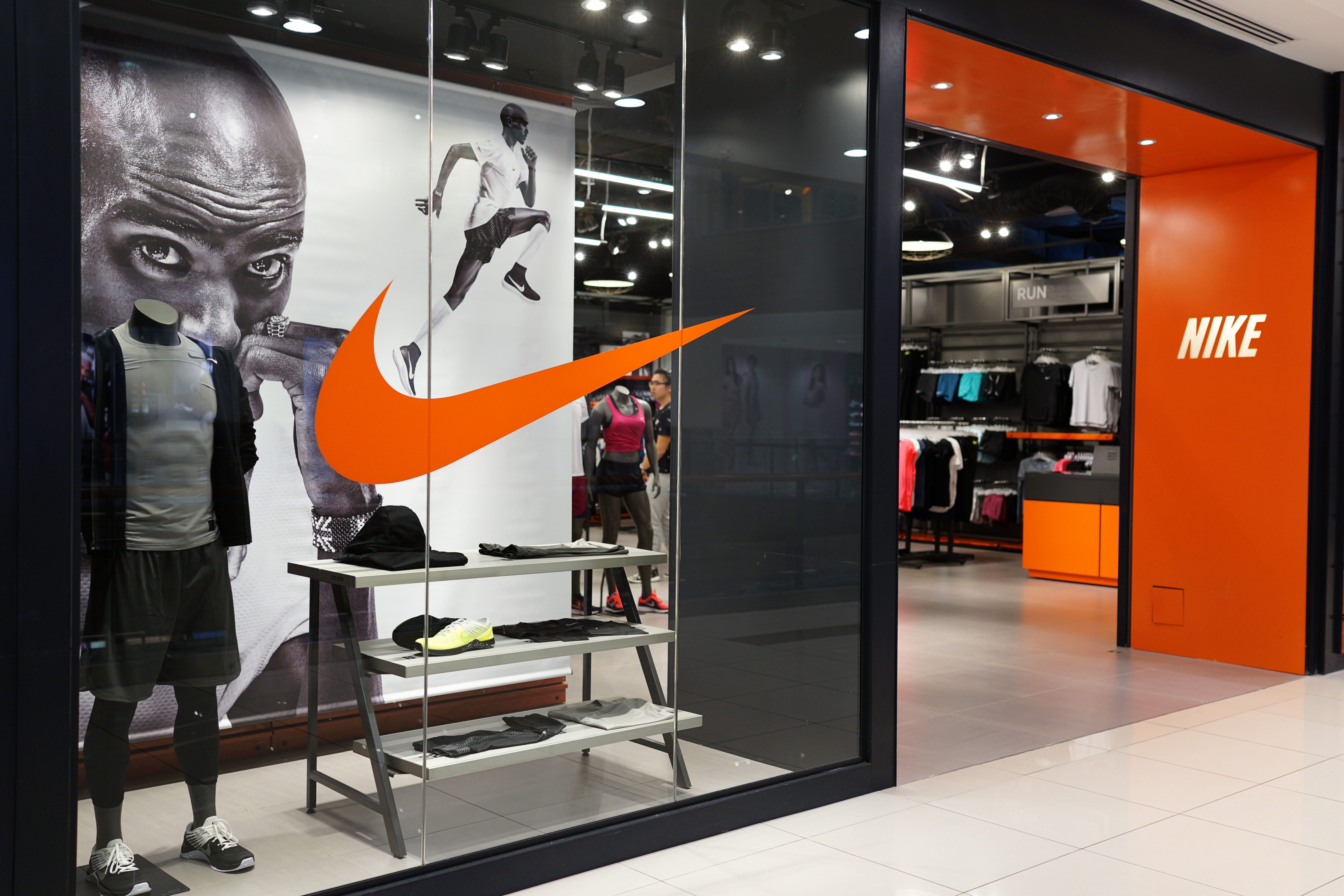 Penang,,Malaysia,-,November,24,,2017,:,Nike,Store,Front