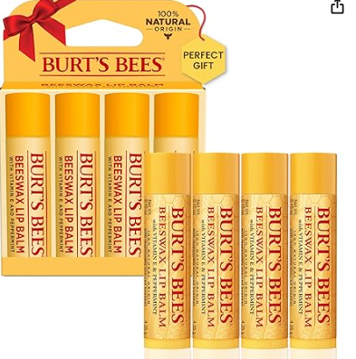 Mima tus labios con el Bálsamo Labial Hidratante de Burt's Bees, elaborado con cera de abejas, vitamina E y aceite de menta. Con más de 130,000 calificaciones y una calificación de 4.8 estrellas, este producto es el #1 más vendido en Bálsamos y Hidratantes Labiales, prometiendo labios suaves y saludables.