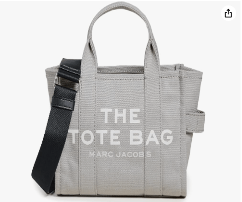 La The Tote Bag de Marc Jacob ha sido una de las carteras de mano más buscadas en google.