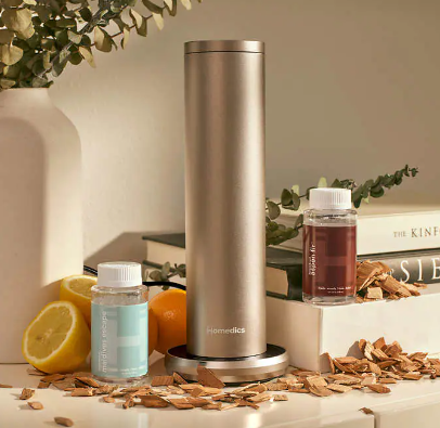 Transforma tu hogar en un oasis de aromas con el Difusor de Aromas Homedics SereneScent. Calificado con 3.8 estrellas, este dispositivo utiliza tecnología patentada de difusión de aire con niebla ultrafina. Adquiérelo por $109.99, con envío y manipulación incluidos. Ahorra $30 con el descuento del fabricante válido hasta el 28 de enero de 2024.