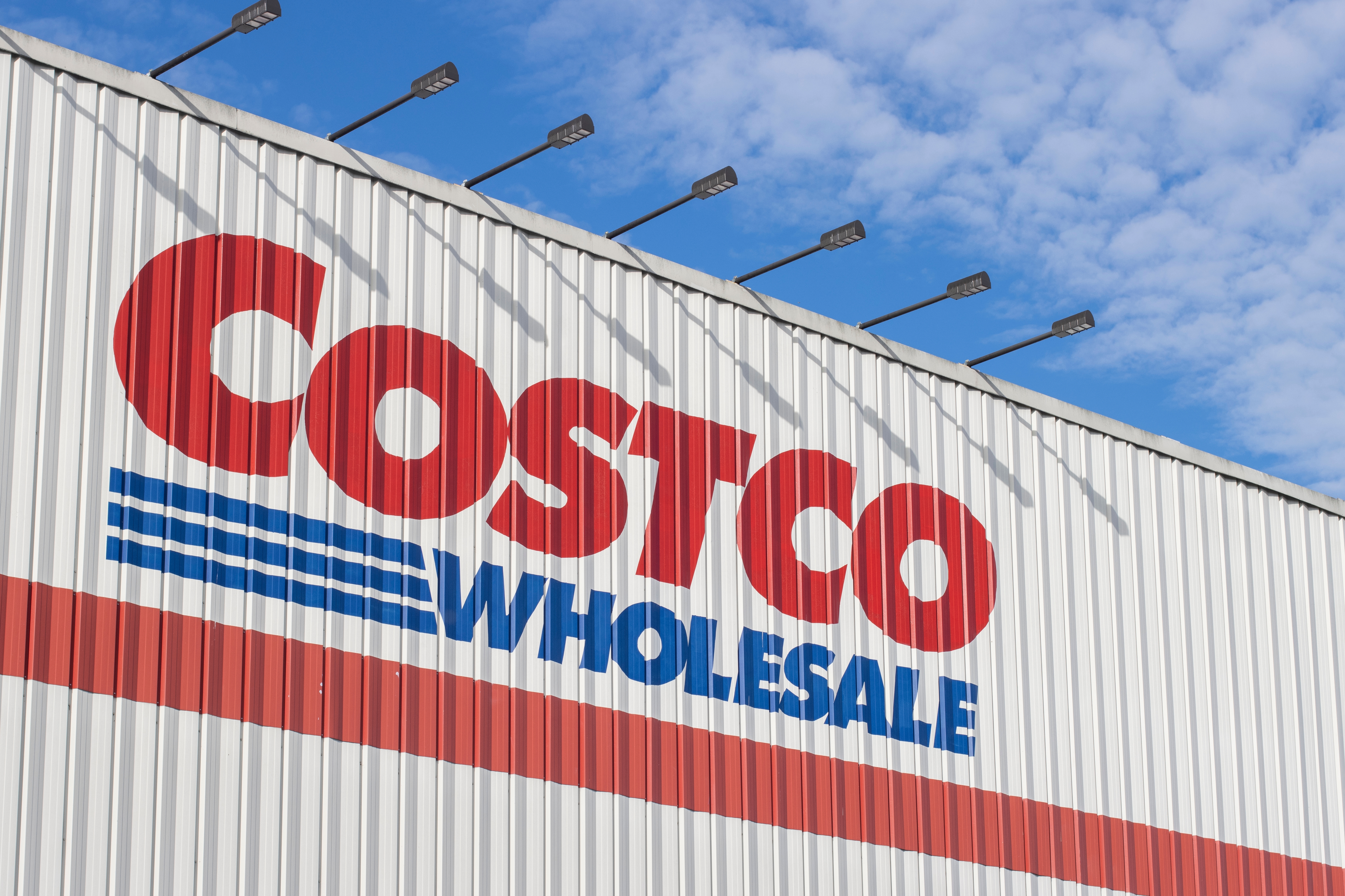 Conviértete en miembro de Costco para acceder a una exclusiva variedad de productos de alta calidad y disfrutar de recompensas excepcionales.