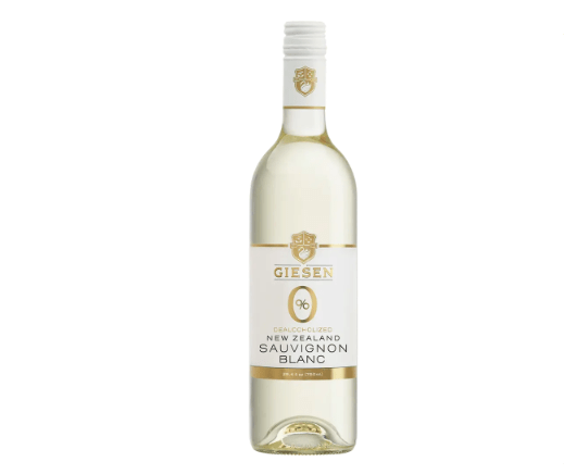 Descubre la excelencia de Giesen con su Sauvignon Blanc sin alcohol, procedente de la prestigiosa región de Marlborough. Con un proceso de desalcoholización innovador, este vino se presenta como una opción vibrante y refrescante, disponible a un precio accesible de $12 en Total Wine y más.