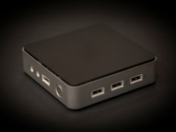 Descubre el Chuwi LarkBox X, el mini PC revolucionario con 12 GB de RAM por menos de $200. Potencia y ahorro se unen en este dispositivo compacto ideal para tareas laborales y académicas.