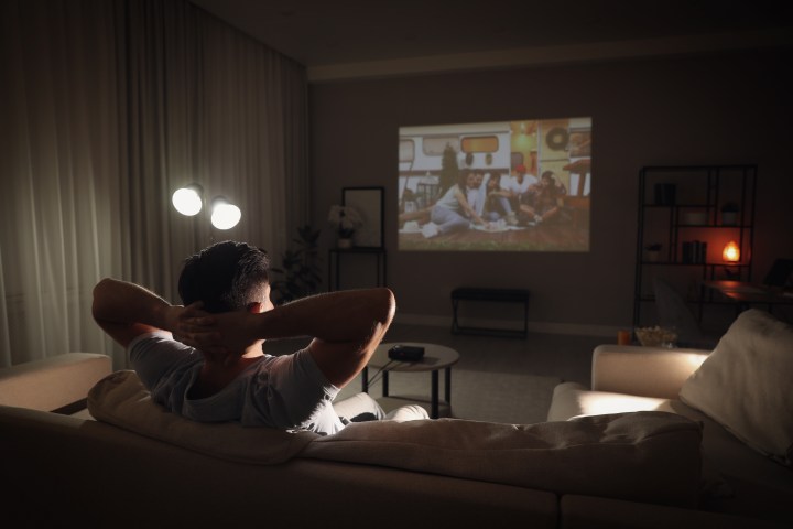 Sumérgete en el universo del entretenimiento en casa con nuestra selección exclusiva de proyectores de alta calidad. Desde resolución nativa 1080P hasta opciones portátiles para exteriores, encuentra el proyector perfecto para tus necesidades.