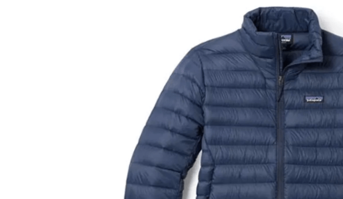 El Jersey de Plumón Patagonia es tu compañero perfecto para climas fríos. ¡Desde $139 en REI, con un descuento del 50%!