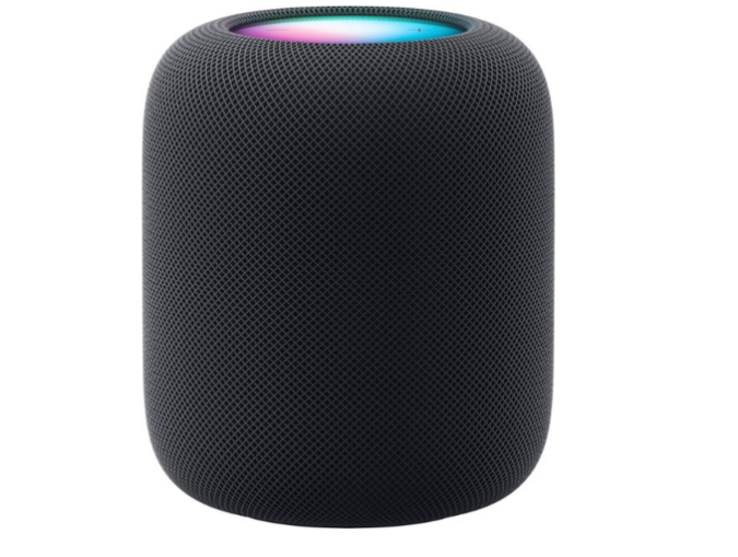 Sumérgete en la perfección sónica con el HomePod de segunda generación de Apple. Este altavoz inteligente no solo es un deleite para los oídos, sino que también cautiva con su diseño refinado y elegante. Descubre cómo menos controladores no significan compromisos, ya que el HomePod de segunda generación ofrece un equilibrio excepcional entre tonos graves, agudos y medios. Con soporte para el estándar Matter, Apple amplía su dominio en el hogar inteligente.