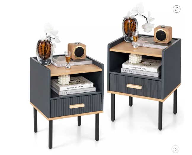 Dale un toque de sofisticación a tu dormitorio con la mesita de noche Costway. Con 4 reseñas y una calificación de 4.3 estrellas, este mueble combina practicidad y elegancia. Adquiérelo por $124.99 (rebajado desde $229.99) y ahorra $105.00 (46% de descuento) al comprar en línea.