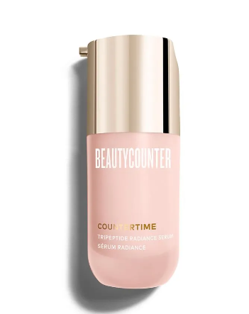 Cuidado Antienvejecimiento: Dermatólogos sugieren este suero Beautycounter para una piel radiante, gracias a su combinación de ingredientes que combaten el envejecimiento.