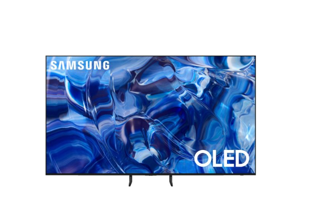 Experimenta el lujo visual con el Samsung - 77” Class S89C OLED 4K UHD Smart Tizen TV. Sumérgete en colores vibrantes y negros profundos gracias a la tecnología OLED. Con Smart TV y Voice Assist, este televisor combina elegancia y funcionalidad. Aprovecha el descuento de $1,800 y lleva a casa esta experiencia cinematográfica única.