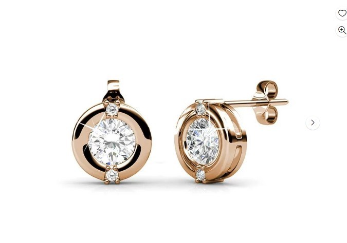 Convierte cada día en una ocasión especial con los Aretes Cate & Chloe Zara. Diseñados para resaltar la belleza, estos aretes reciben elogios con una calificación de 4.7 estrellas. Ahora, con un descuento sorprendente de $123.01, puedes poseer estos aretes exclusivos por tan solo $18.99. Haz una declaración de elegancia con esta oferta única en joyería femenina.