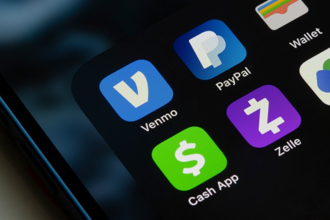 Todo lo que necesitas saber si recibes dinero mediante apps