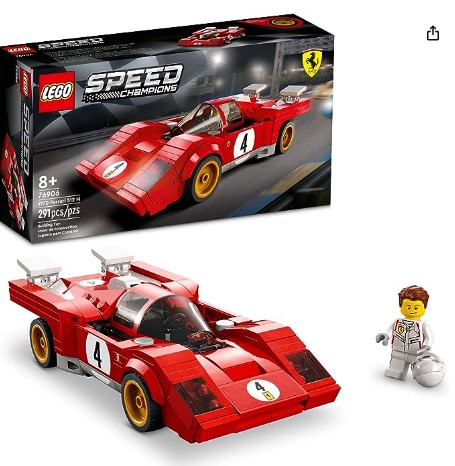 Acelera la diversión con el LEGO Speed Champions 1970 Ferrari 512 M 76906. Este juego de construcción en vibrante rojo captura la esencia de los autos deportivos de carreras clásicos. Completa con una minifigura de conductor de carreras, esta experiencia de modelado ofrece un toque auténtico a los fanáticos de la velocidad. Adquiere este modelo coleccionable y déjate llevar por la emoción de la pista.