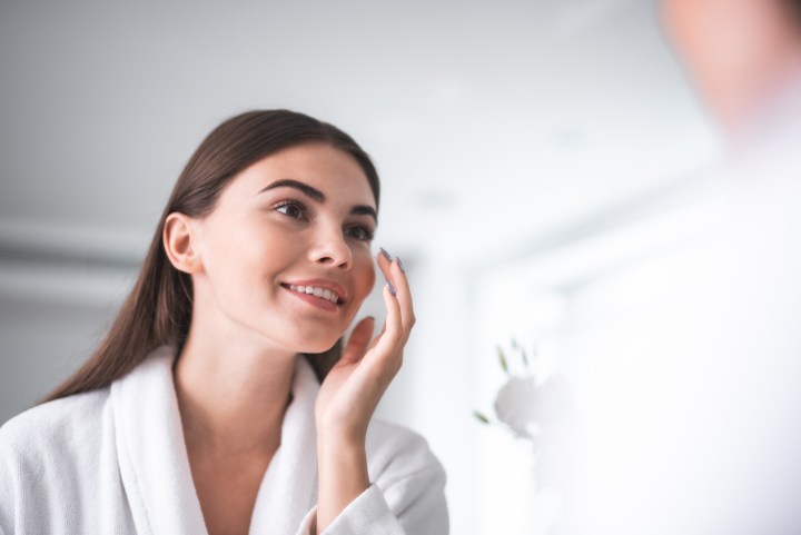 ¿Buscas el mejor humectante facial? Averigua si La Roche-Posay Toleriane es la opción ideal.
