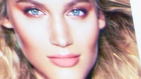Exploramos los productos más destacados de Charlotte Tilbury en el 2023, desde la célebre colección Pillow Talk hasta el famoso Airbrush Flawless Finish Setting Powder.