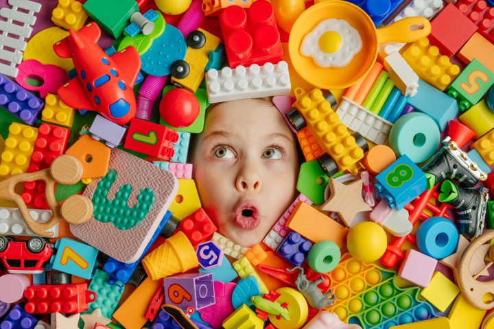 Sumérgete en el mundo de las ofertas de Lego con nuestro artículo SEO. Desde sets Marvel a precios exclusivos hasta descuentos en Technic y Star Wars, te guiamos a través de las mejores ofertas para que tu próxima construcción sea más emocionante y asequible.