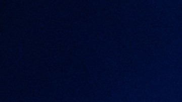 Sumérgete en el mundo de la moda de Taylor Swift con el collar BaubleBar Chief: un tributo elegante a los Kansas City Chiefs de la NFL. A $44, este accesorio funcional y moderno es la opción perfecta para el Día de San Valentín. ¡Únete a la lista de espera y asegura tu regalo ganador!