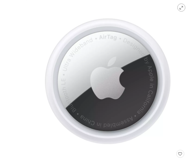 Con un diseño compacto y elegante, el AirTag se integra perfectamente en tu vida diaria sin comprometer su funcionalidad. Nunca pierdas de vista tus pertenencias importantes con este pequeño dispositivo de seguimiento.