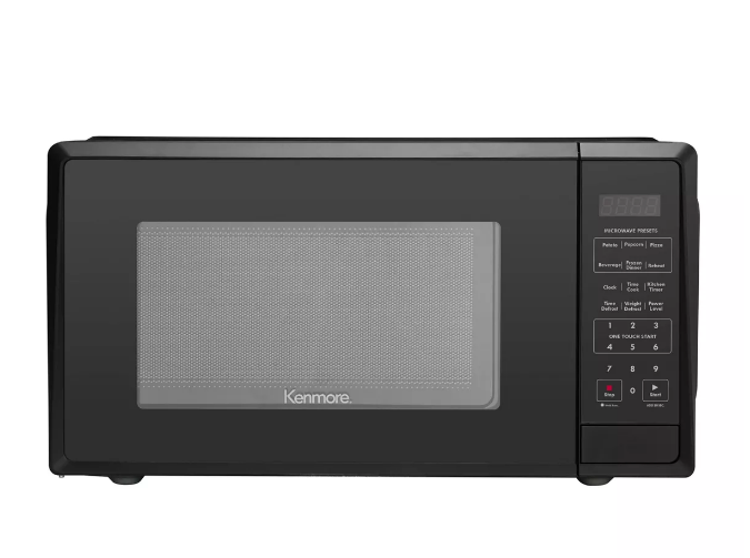 Con su capacidad de 1.1 pies cúbicos y su potencia confiable, este microondas es perfecto para calentar y cocinar una variedad de alimentos, ofreciéndote una solución conveniente para tus necesidades diarias de cocina.