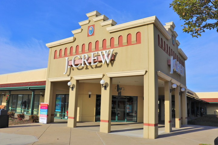 ¿Buscas moda primaveral a precios increíbles? Explora las ofertas de mitad de temporada de J.Crew y ahorra hasta un 88%.