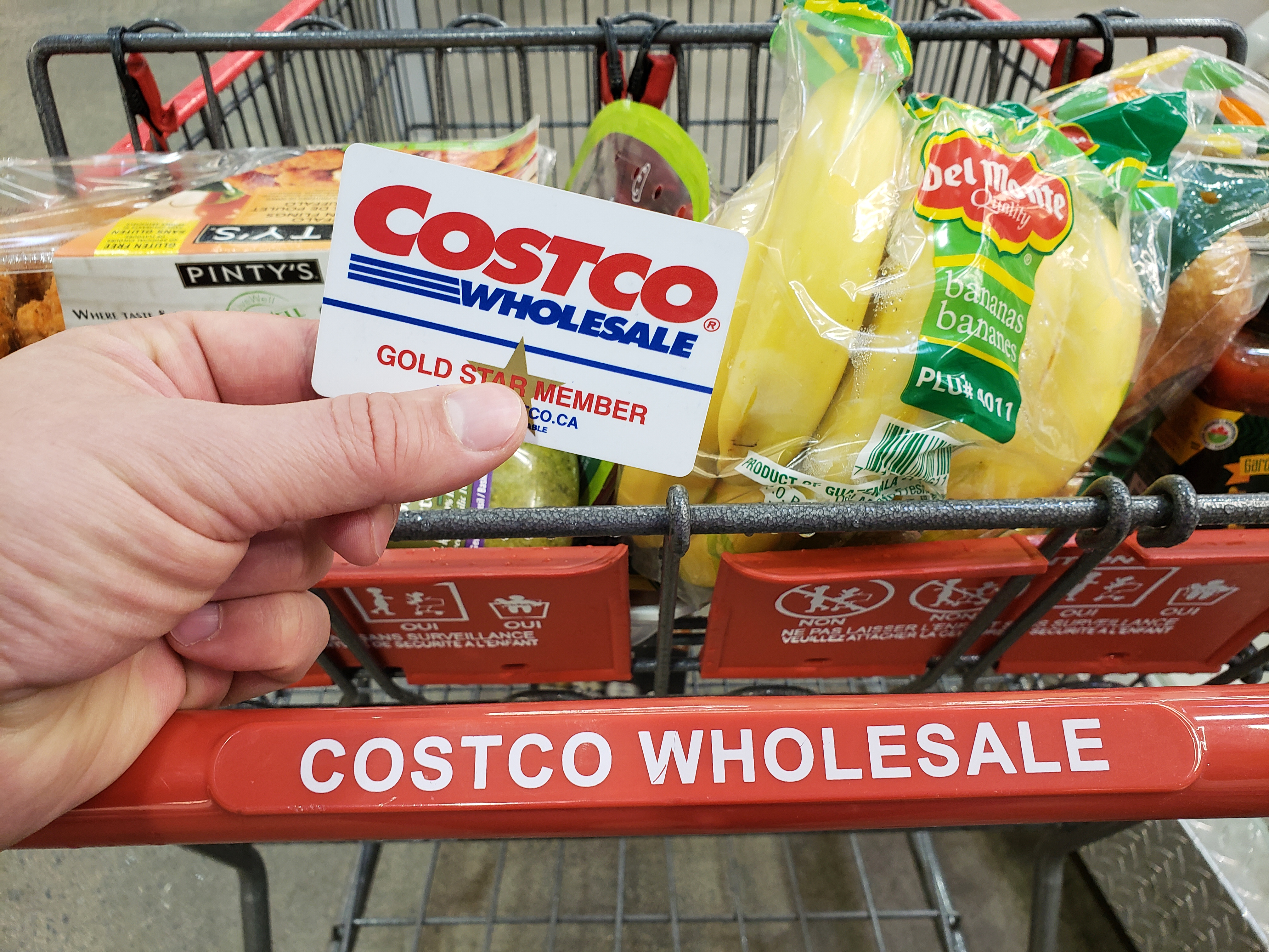 Exploramos los pros y los contras de la membresía ejecutiva de Costco para ayudarte a tomar una decisión informada sobre si es adecuada para tu estilo de vida y presupuesto.