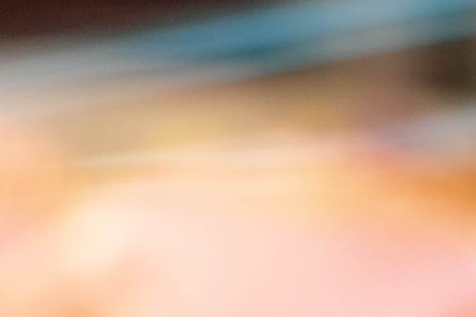 ¡Celebra con Krispy Kreme! Docena de donas gratis, 12 días de ofertas y un nuevo programa de recompensas que te encantará.