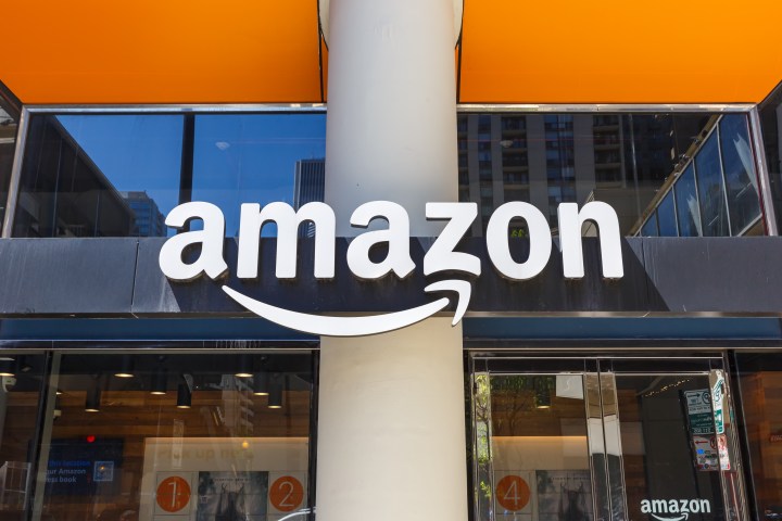 ¿Buscas ideas asequibles para el Día de la Madre? Desde joyas brillantes hasta accesorios de moda y artículos para el hogar, nuestra selección en Amazon tiene todo lo que necesitas para sorprender a mamá sin romper el banco.