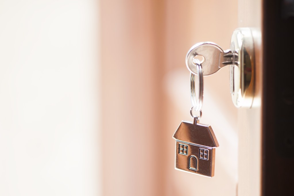 Protege tu inversión más grande: tu hogar. Averigua cómo con nuestras recomendaciones sobre garantías para el hogar.