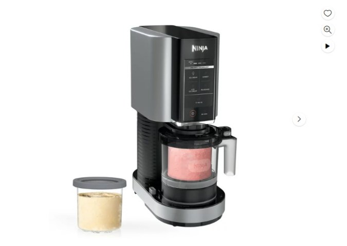 Ninja CREAMi, máquina de helados con 5 programas y dos pintas de 16 oz. Ahora $149.00, antes $199.00. ¡Ahorra $50.00 en Walmart!