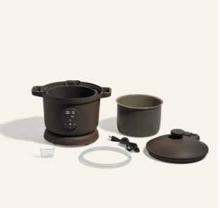 ¡Simplifica tu cocina con el Our Place Dream Cooker! Este multicooker versátil hace que cocinar sea fácil y placentero. ¡Ahorra $50 durante el Memorial Day y disfruta de una experiencia de cocina más rápida y sencilla!