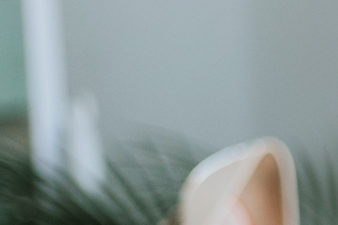 Dile adiós a la ropa vieja y hola a un nuevo estilo: ¡Organiza un intercambio de ropa! No más ropa que no usas ocupando espacio en tu armario. Aprende a organizar un intercambio de ropa y dale un nuevo aire a tu guardarropa.