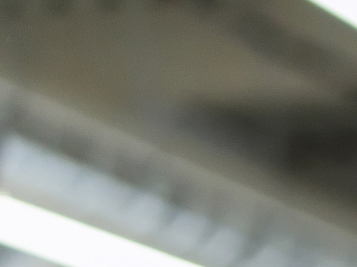 No te limites a las grandes marcas. Encuentra electrodomésticos de calidad a precios accesibles en tiendas outlet y de segunda mano. ¡Investiga y lee reseñas online antes de comprar!