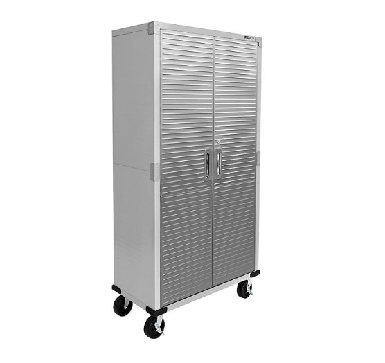 Descubre el robusto y elegante Gabinete de almacenamiento Sevilla Classics UltraHD en Sam's Club. Ahora por solo $199.98, ahorra $20 antes del 14 de julio. ¡No te lo pierdas!