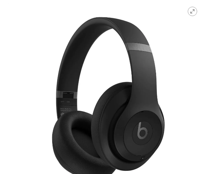 Sumérgete en tu música favorita con los auriculares Bluetooth Beats Studio Pro, que ofrecen un sonido excepcional y una experiencia auditiva envolvente. Con 978 reseñas, su calidad está respaldada por los usuarios.