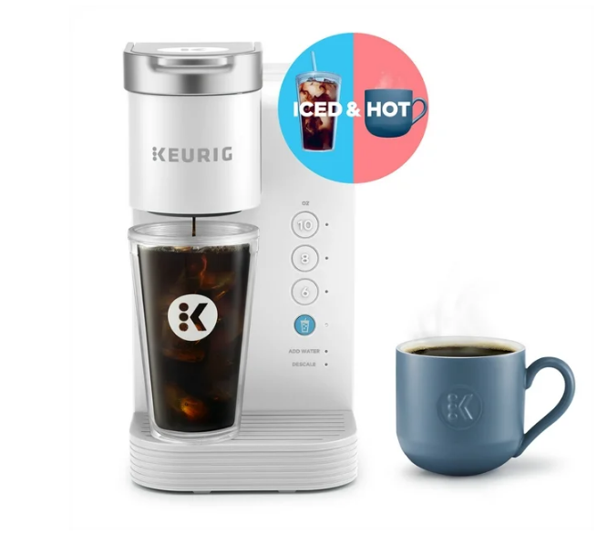 La cafetera de cápsulas Keurig K-Iced Essentials te ofrece la libertad de disfrutar del café a tu manera, ya sea caliente o helado. Con su tecnología innovadora y versátil, es la elección perfecta para satisfacer tus antojos de café en cualquier momento del día.