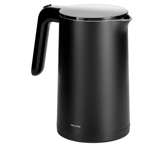 El hervidor eléctrico ZWILLING Enfinigy Cool Touch: agua caliente para café, té y más a un precio especial en Prime Day. ¡Ahorra un 11%!