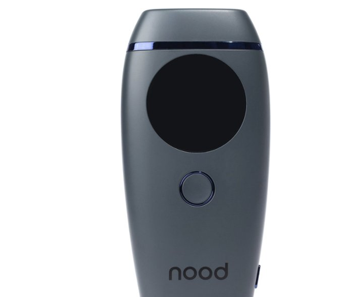 Descubre una forma eficaz y segura de reducir el vello con el dispositivo Nood The Flasher 2.0 IPL. Diseñado para ofrecer resultados profesionales desde la comodidad de tu hogar, este dispositivo está disponible con un descuento especial en Best Buy, bajando su precio de $199.00 a $169.00. 