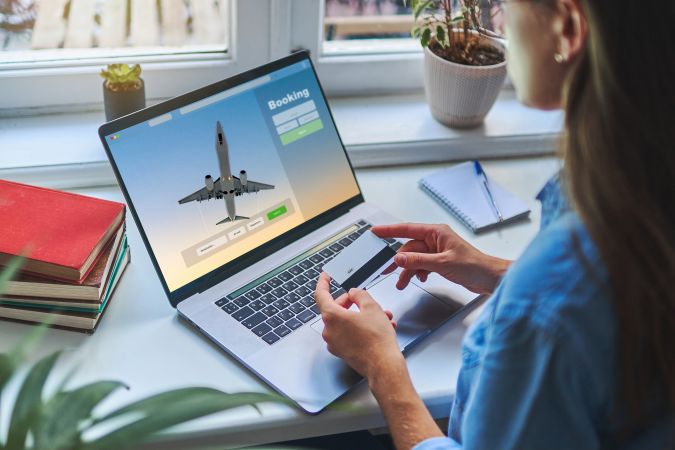 CyberDay 2024: Tu pasaporte a una aventura inolvidable. Reserva vuelos económicos con Google Flights y Kayak. ¡Empieza a planificar tu viaje!