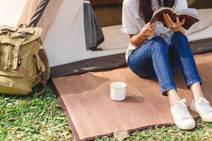 ¡Ahorra en tu ocio! Guía para encontrar actividades gratuitas o de bajo costo en ciudades de Estados Unidos.