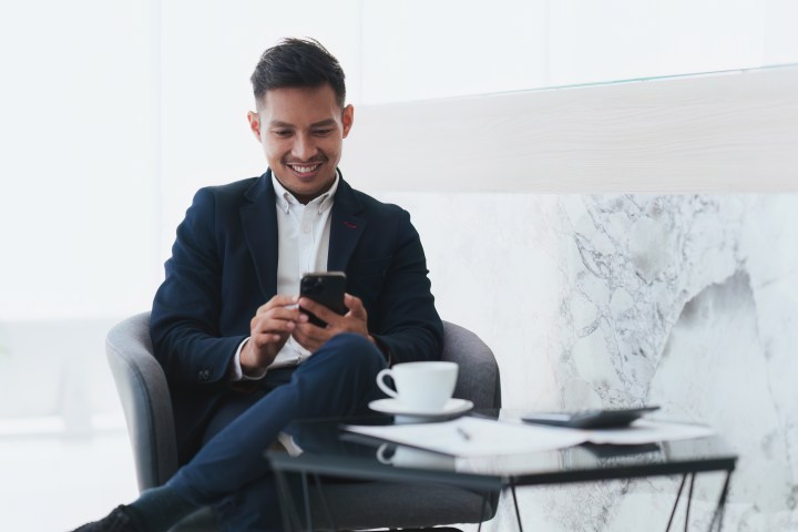Las cuentas de ahorro de alto rendimiento ofrecen tasas de interés mucho más altas que las cuentas de ahorro tradicionales.