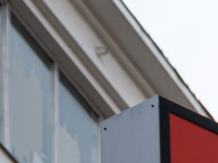¡Martes de $10 en KFC! Obtén una cubeta de 8 piezas de pollo frito por solo $10. ¡Oferta por tiempo limitado!