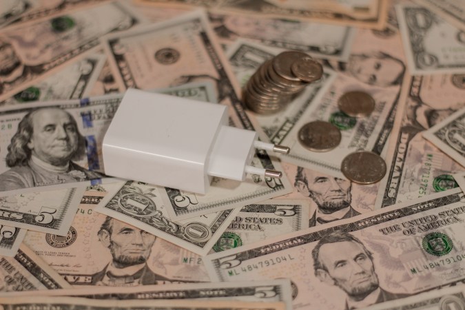 Eficiencia energética en el hogar: guía para identificar y reemplazar los 5 electrodomésticos que más energía consumen.