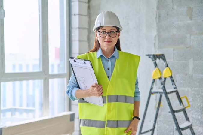 ¿Eres trabajador de la construcción en USA? Descubre dónde se paga mejor y cómo puedes aumentar tus ingresos. ¡Hasta $67.780 al año!