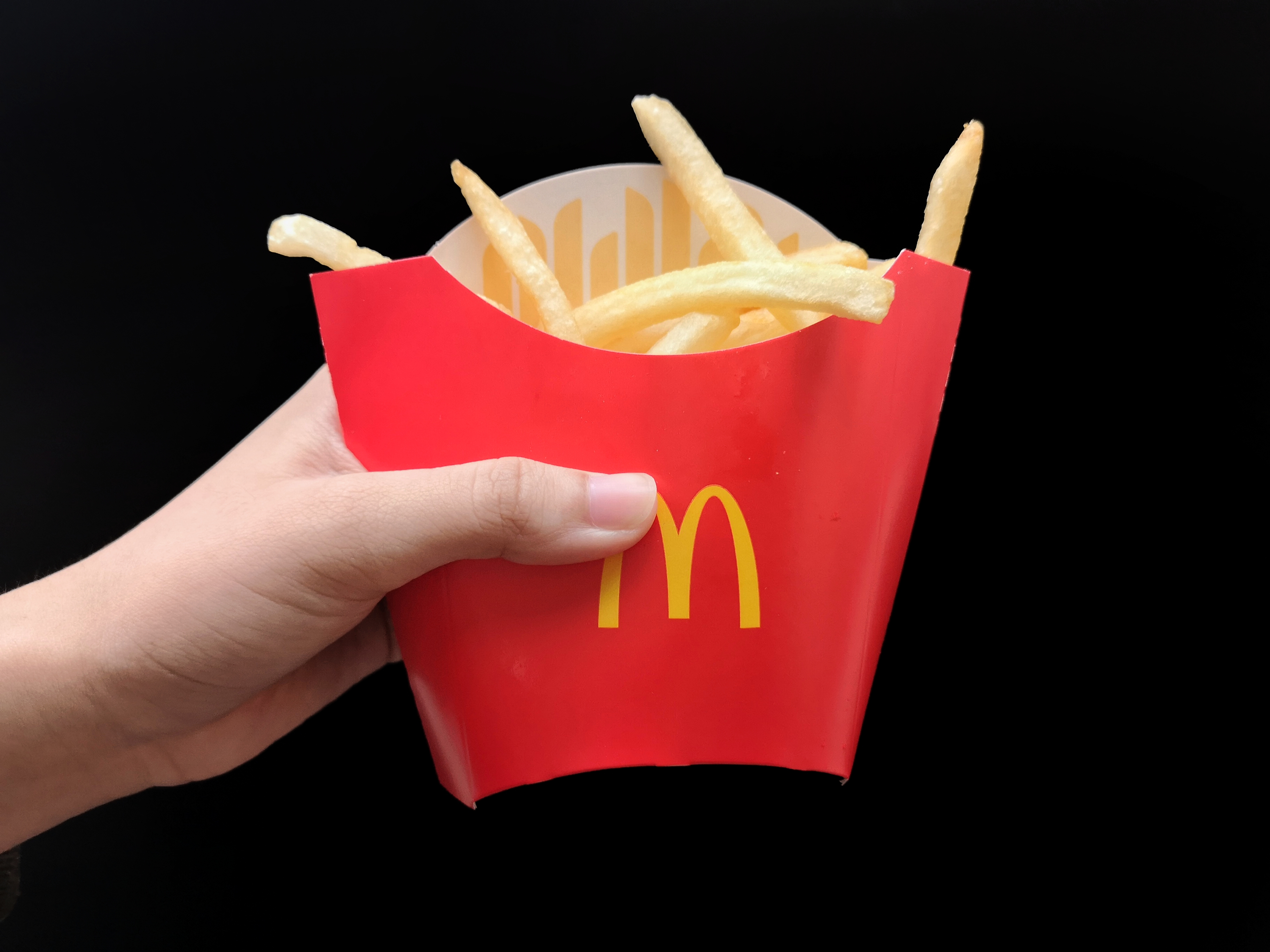 Celebra a lo Grande el Día Nacional de las Papas Fritas con McDonald's! Papas fritas gratis de cualquier tamaño, ofertas y mucha diversión te esperan el 13 de julio. ¡Descarga la app hoy mismo! tune share more_vert