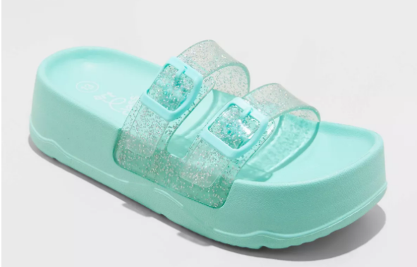 ¡Estilo y comodidad para las más pequeñas! Las sandalias de plataforma Eloise para niñas están en oferta en Target con un 40% de descuento. ¡Compra online y ahorra!